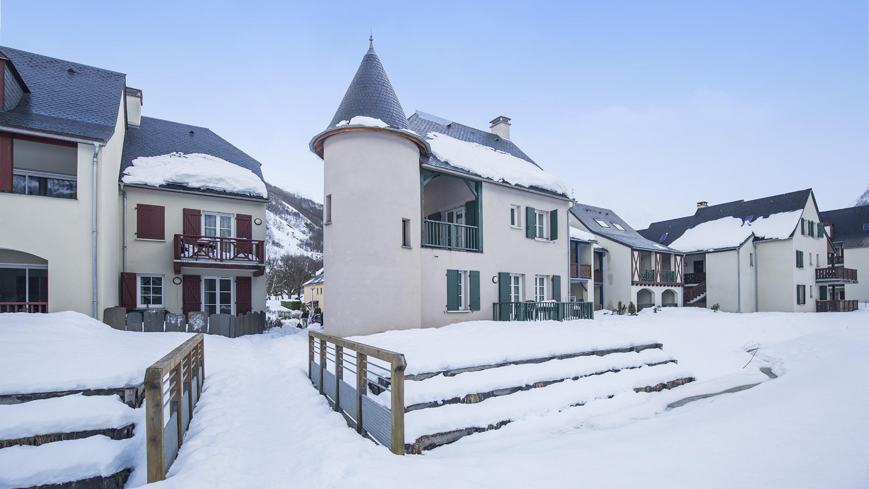 Vacanceole - Les Jardins De Balnea Loudenvielle Exterior foto